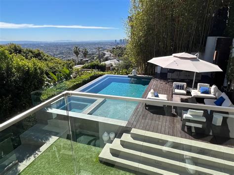 airbnb hollywood hills|airbnb mansions in los angeles.